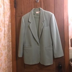 C.C. Hughes Two-Piece Teal Large Blazer and She’ll
